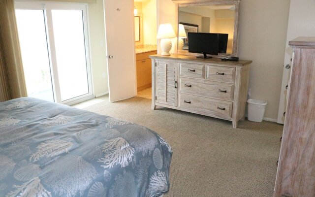 Jamaica Royale - 705 - 2 Br Condo