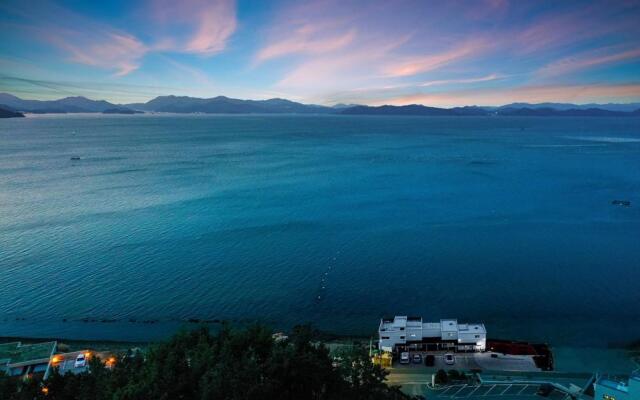 Blue and white pension