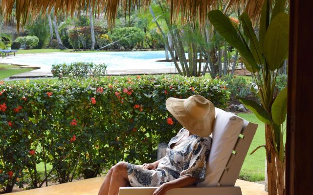 Hotel Costa Las Ballenas