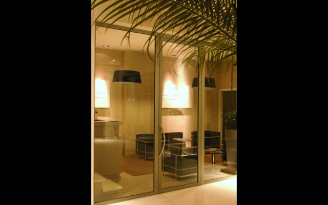 Home 15 Residence