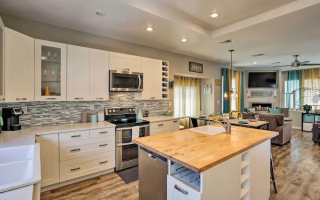 7 Mi to Dtwn Denver: Arvada Home w/ Patio