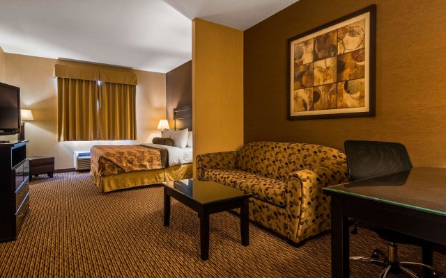 Best Western Plus Estevan Inn & Suites