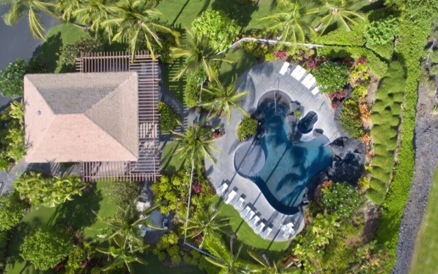 Leilani 3 Bedrooms 3 Bathrooms Condo