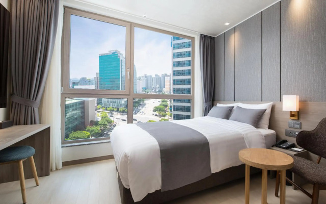 UTOP Boutique Hotel & Residence