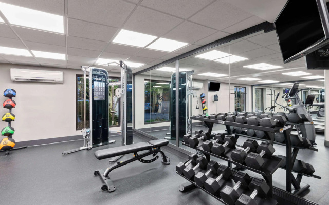 La Quinta Inn & Suites by Wyndham Goodlettsville - Nashville