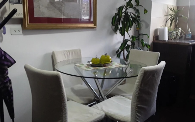 PLAZA FOCH Area - APARTMENTS with Balcony