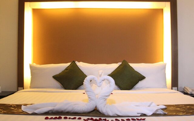 The Ritz Hotel at Garden Oases