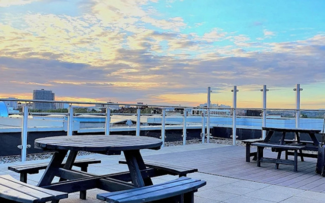 Salford City Heaven - Modern 2 Bedroom Apartment