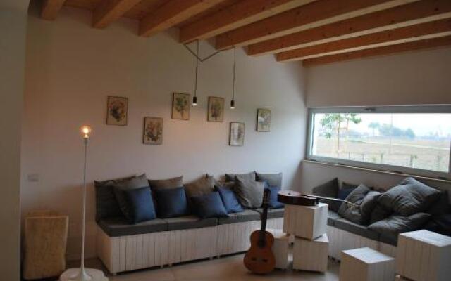 OrtoPi Country Canapa House