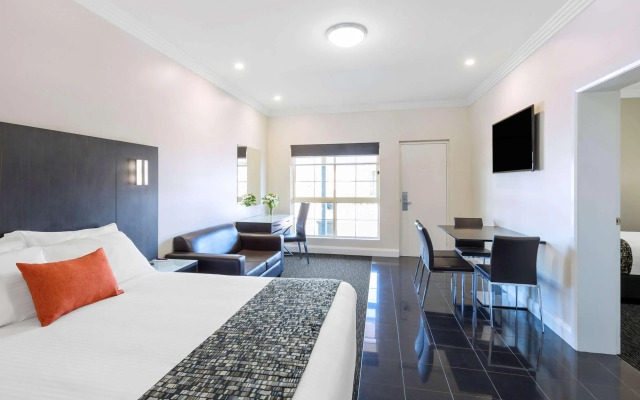 Mercure Goulburn