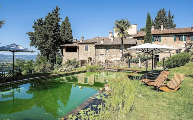 Luxury Sustainability and Eco Pool in Frangi Apt