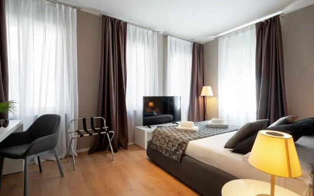 San Marco Boutique Canal View