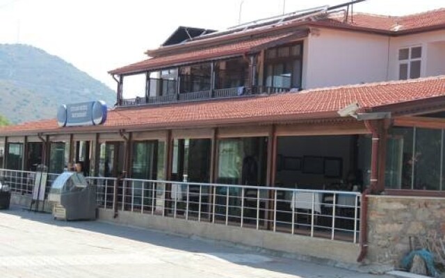 Ceylan Motel