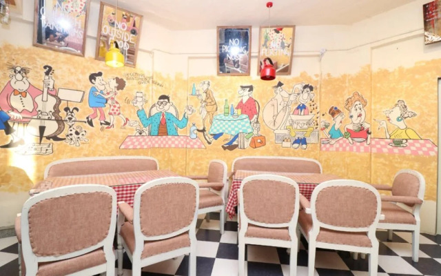 The Central Palm Hotel by OYO Rooms