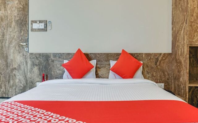 OYO 22571 Hotel Sarathi