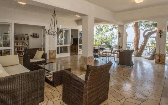 Villa Pod Borom