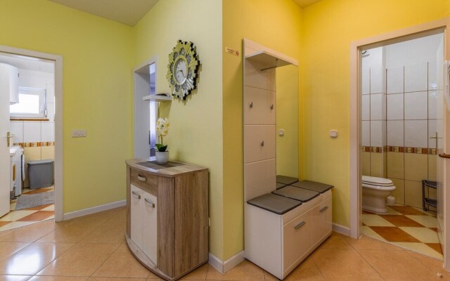 Amazing Apartment in Medulin With Wifi and 3 Bedrooms
