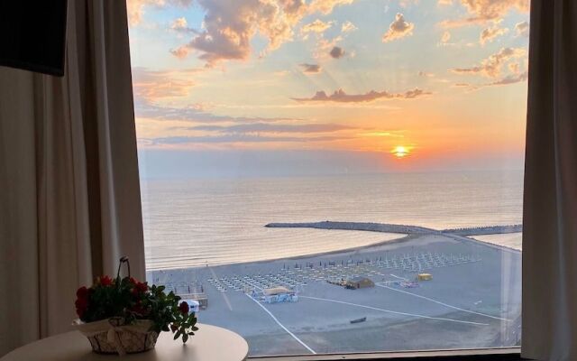 Maritimo Luxury Aparthotel