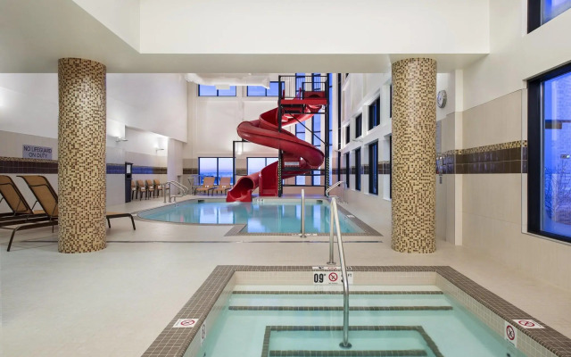 Residence Inn by Marriott Calgary South