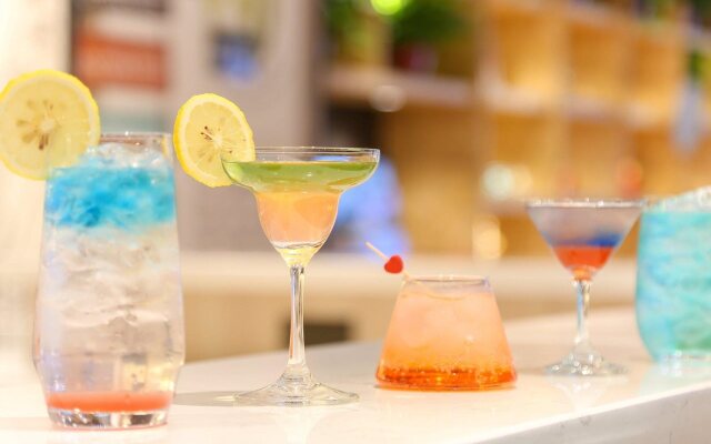 Ibis Xi'an Xingqing Palace Park Hotel