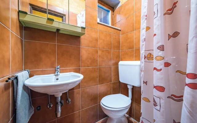 Awesome Home in Barban With Wifi and 2 Bedrooms