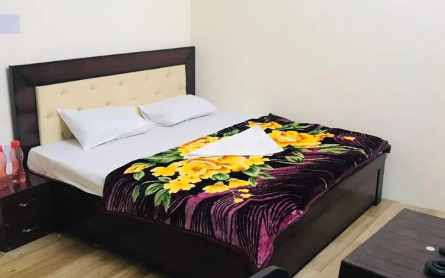 OYO 80702A Hotel Sunshine