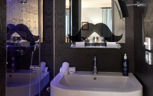 Les Plumes Hôtel Paris