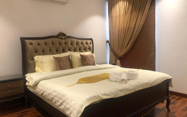 Royal Two Bed Room Luxury Apartment Gulberg