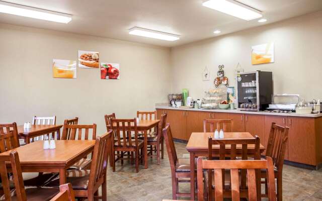 Quality Inn & Suites Federal Way - Seattle