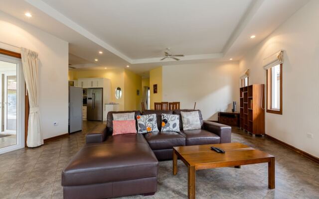 Private Pool Villa With 3 Bedrooms Oph3