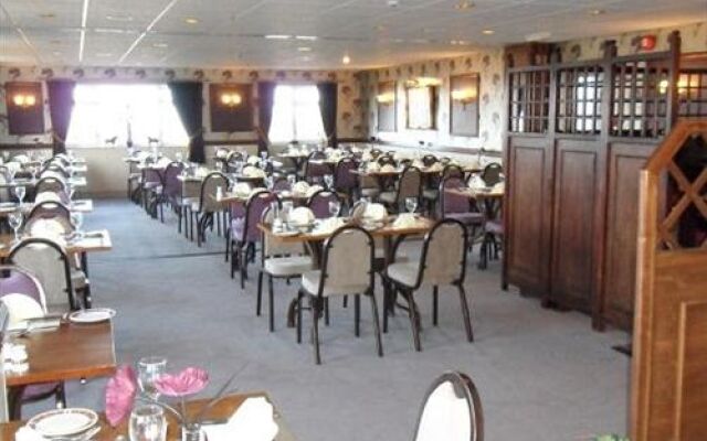 Dormy House Hotel