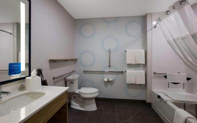 Tru By Hilton Traverse City