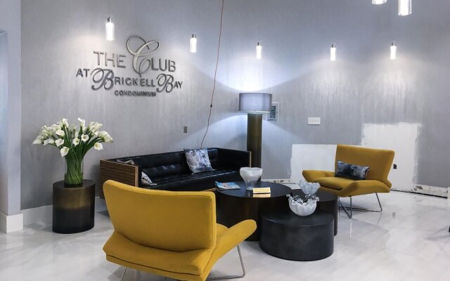 Amazing Studio Apt BRICKELL With pool