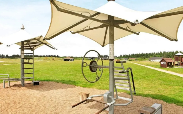 10 Person Holiday Home in Brovst