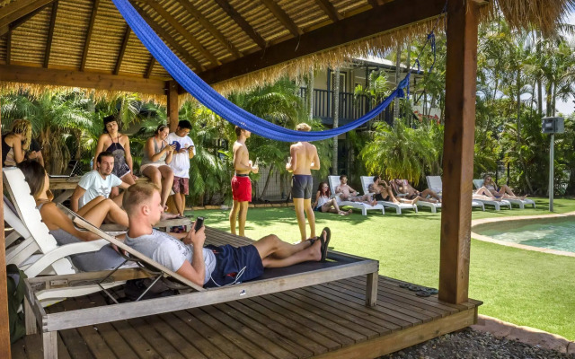 Budds in Surfers Backpackers