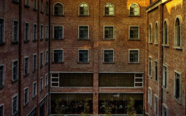 Taoxichuan Traders Hotel