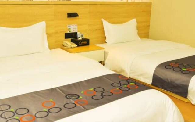 Yimi Hotel Jiangwan Tuanyida Square