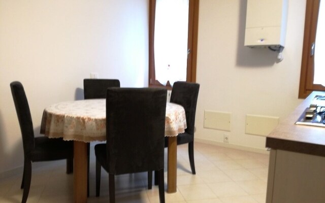 Grimaldi Apartments San Marco Castello Cannaregio e Rialto