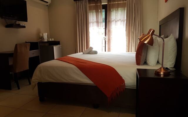 Fairview Bed And Breakfast - Double Bedroom 4