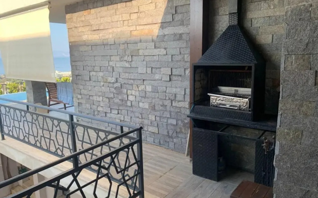 Bodrum - 5 Bedrooms Villa With Heated Pool
