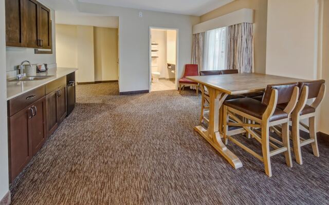Grand Resort Hotel & Convention Center