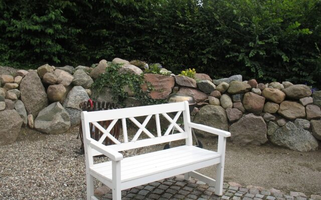 Tranquil Bungalow in Neuburg near the Sea