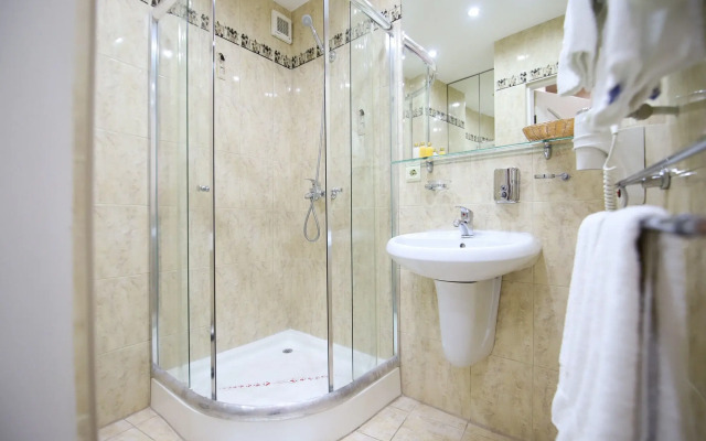 Prestige Hotel