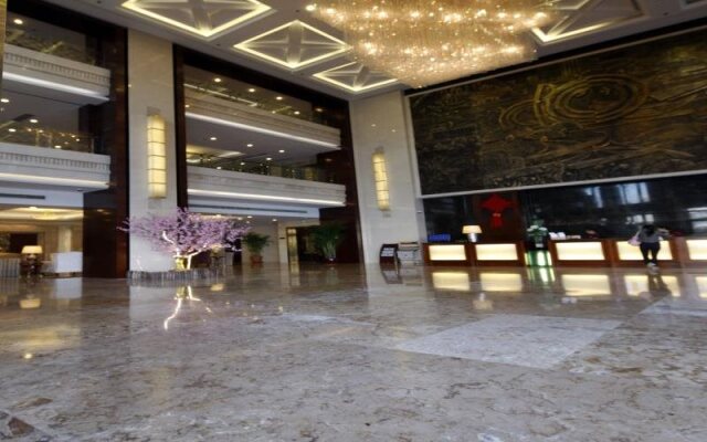 Golden Rich Hotel