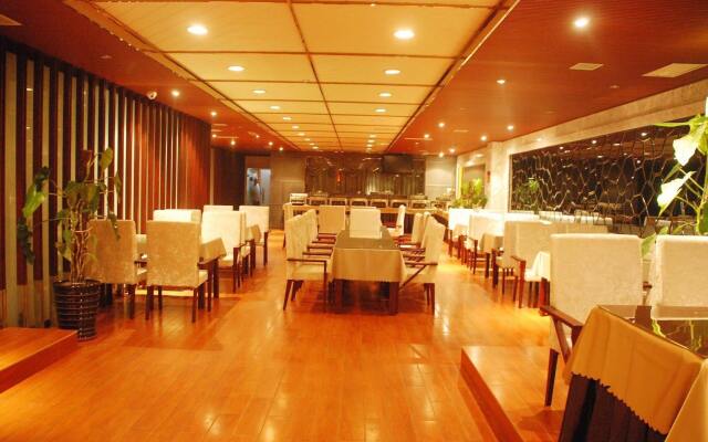 Dalian Zhuanghe Yiheng Sunshine Holiday Hotel