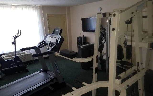 Sky-Palace Inn & Suites Wichita East