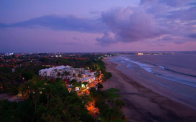FuramaXclusive Ocean Beach, Seminyak, Bali