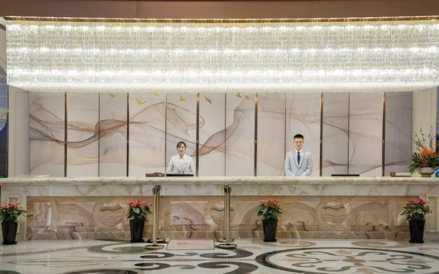 NARADA RESORT SHANGHAI  HOTEL Disney Store
