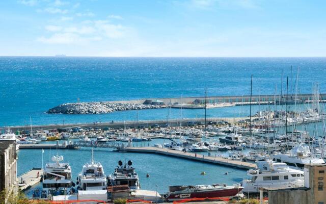 Trilocale in villa vista mare Apt 2