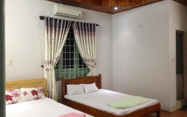 Tuyet Hanh Guesthouse